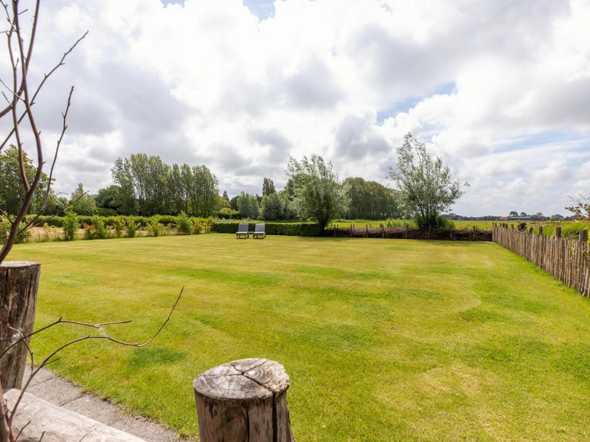 Lovely Holiday Home In Grijpskerke With Garden Eksteriør billede