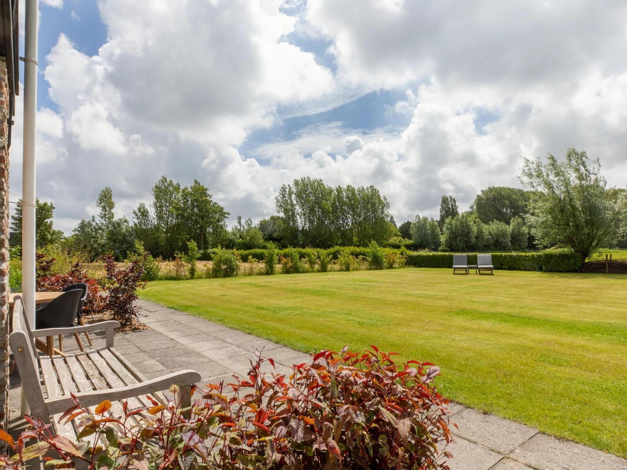 Lovely Holiday Home In Grijpskerke With Garden Eksteriør billede